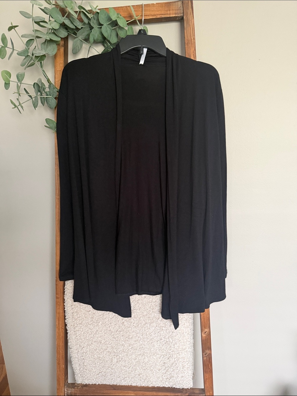 Azules Black Open-Front Women's Cardigan
